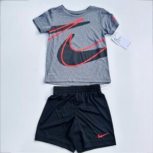 Nike Dri-FIT 2-Piece Graphic Set | Size 4T NWT